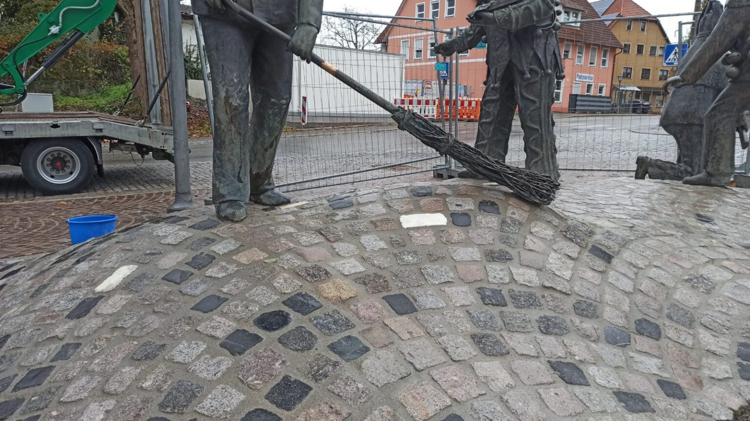 833177a9-ad77-440c-a994-0329a802eccf